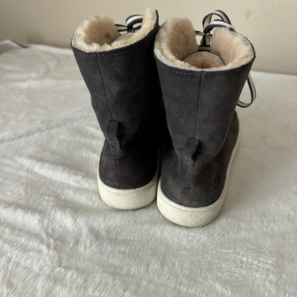 UGG Starlyn Suede Lace Up Sneakers Charcoal Size 7.5 Women’s - Picture 9 of 16